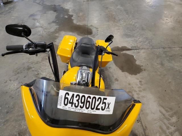 2012 HARLEY-DAVIDSON FLTRX ROAD 1HD1KHM18CB674808