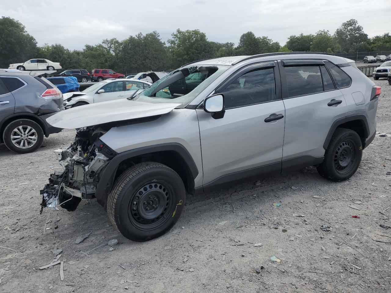 TOYOTA RAV4 LE
