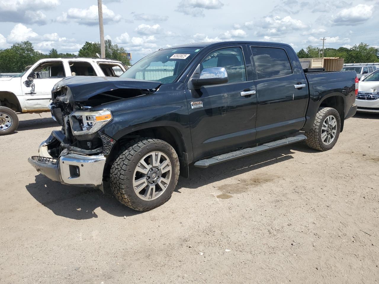 TOYOTA TUNDRA CREWMAX 1794