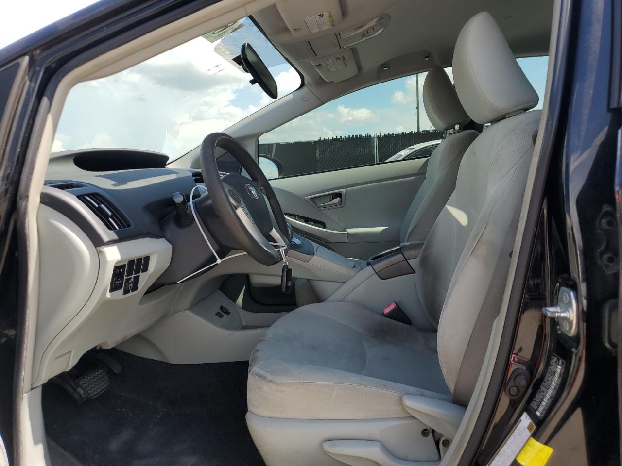 Toyota Prius 2012