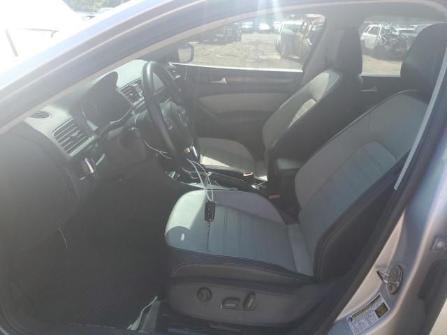 2015 VOLKSWAGEN PASSAT SE 1VWBT7A32FC074929
