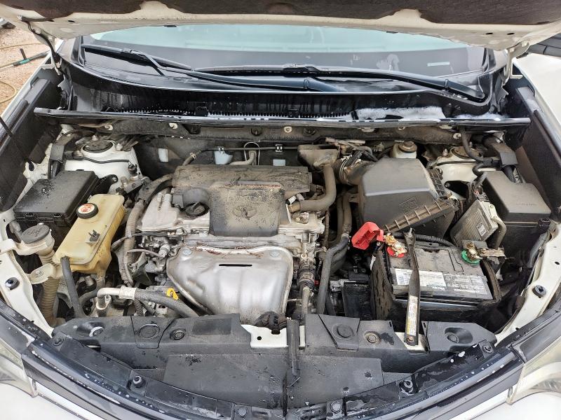 2018 TOYOTA RAV4 LE - JTMZFREV3JJ164160
