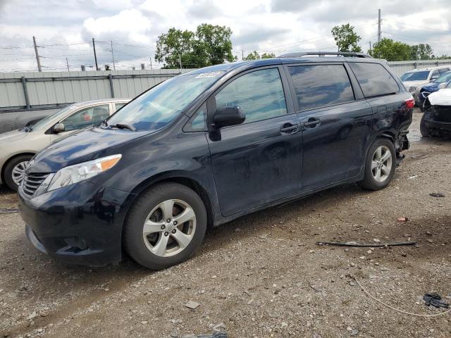 TOYOTA SIENNA LE