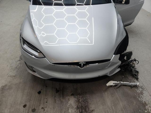2017 TESLA MODEL X 5YJXCDE22HF049592
