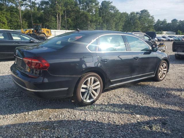 2017 VOLKSWAGEN PASSAT SE - 1VWGT7A32HC073840
