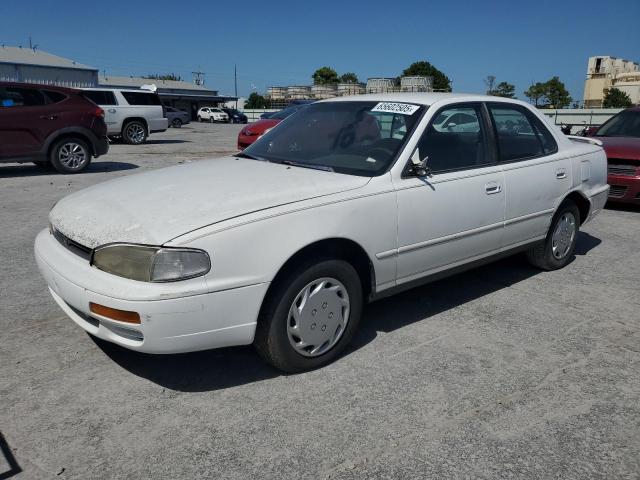 TOYOTA CAMRY DX