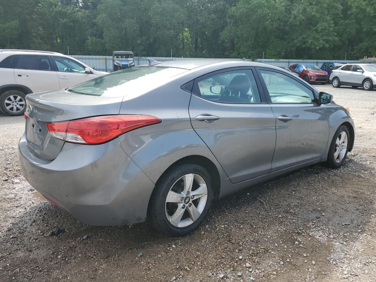 HYUNDAI ELANTRA GLS