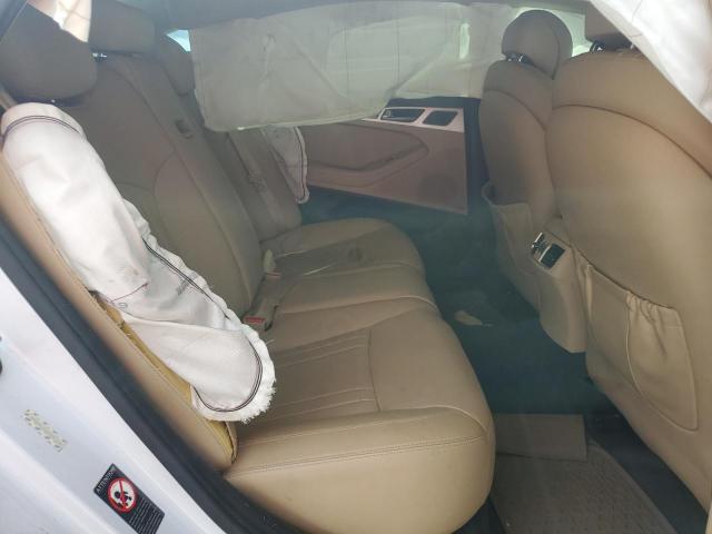 2015 HYUNDAI GENESIS 3. KMHGN4JE4FU031170