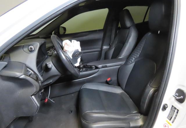 2019 LEXUS UX 200 JTHY3JBH4K2014363