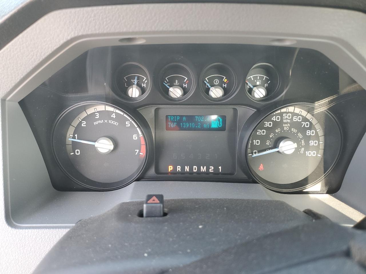 FORD F-250 SUPER DUTY