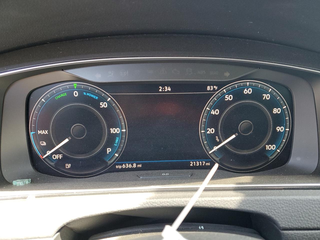 VOLKSWAGEN E-GOLF SEL PREMIUM