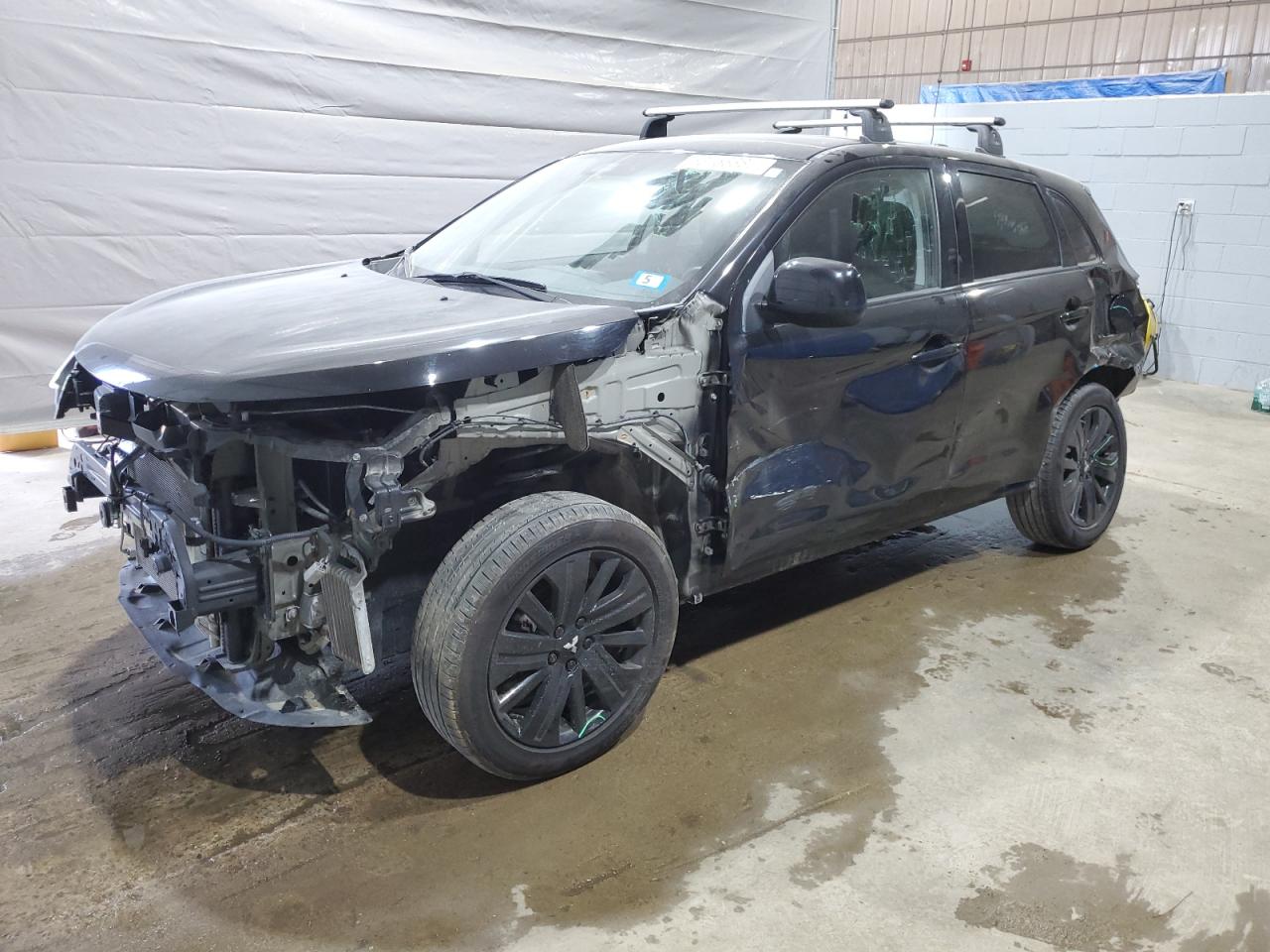 MITSUBISHI OUTLANDER ES