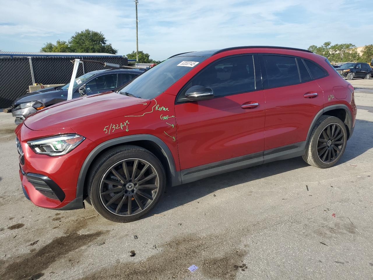 MERCEDES-BENZ GLA-CLASS 250