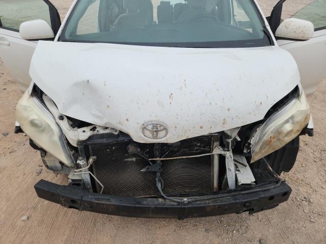 2015 TOYOTA SIENNA LE 5TDKK3DC6FS570129