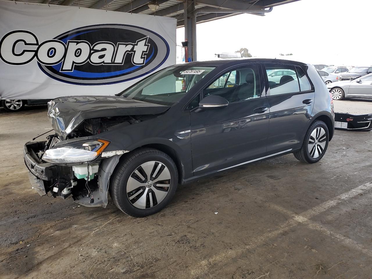 VOLKSWAGEN E-GOLF SEL PREMIUM
