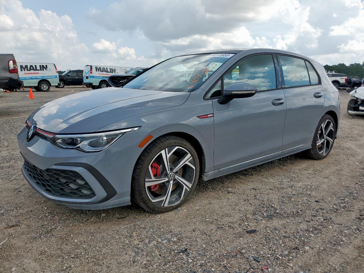 VOLKSWAGEN GOLF GTI SE