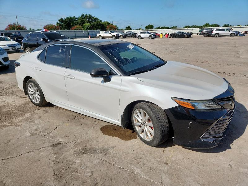 2018 TOYOTA CAMRY XSE 4T1B61HK5JU107666