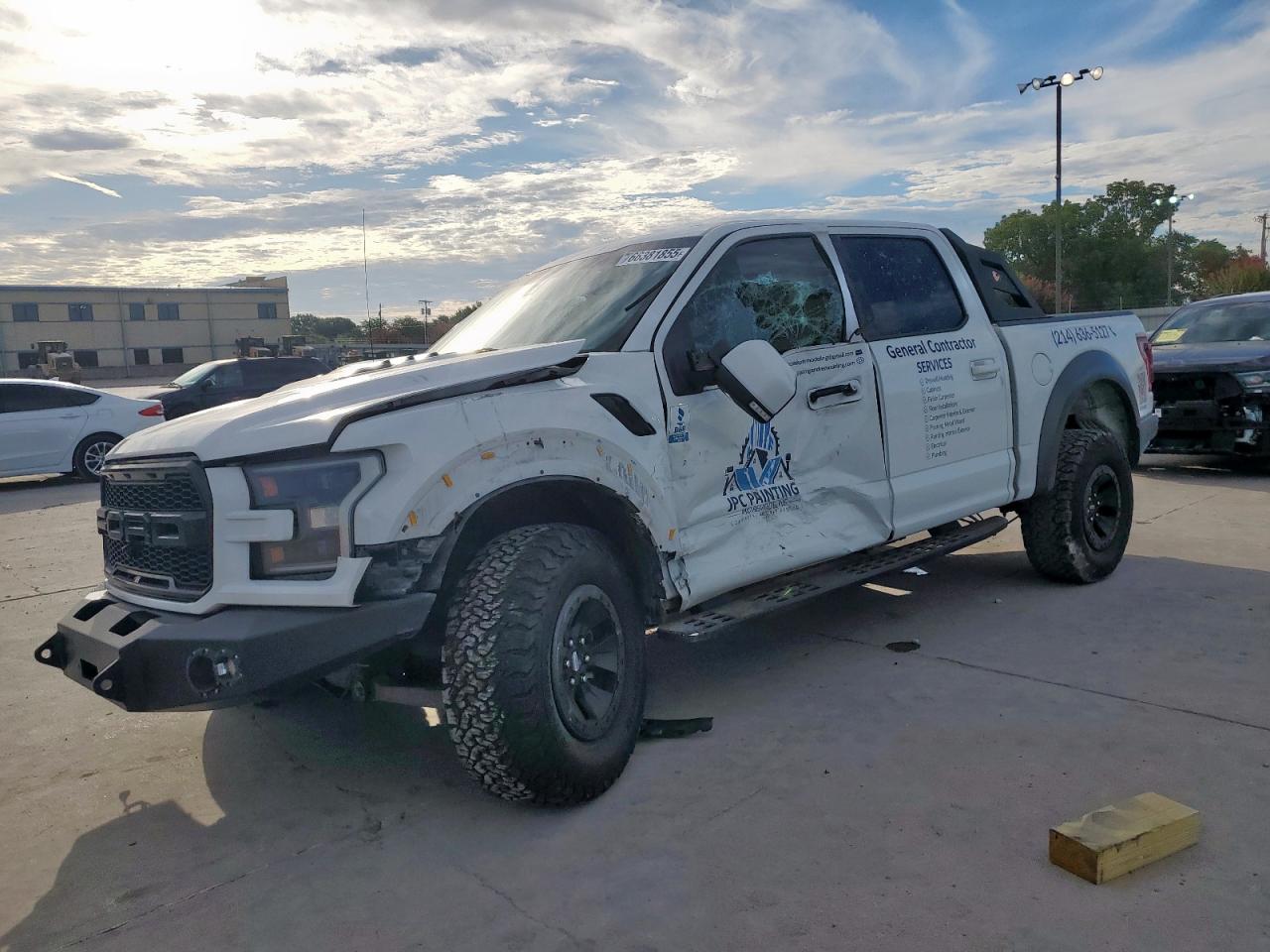 FORD F-150 RAPTOR