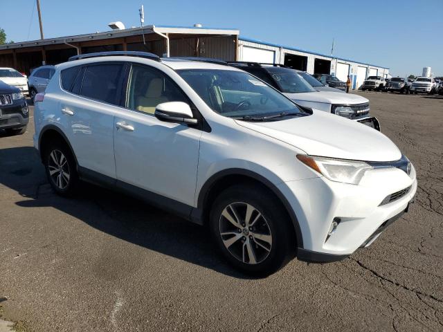 Vin: jtmrfrev2hd218587, lot: 63525505, toyota rav4 xle 20174