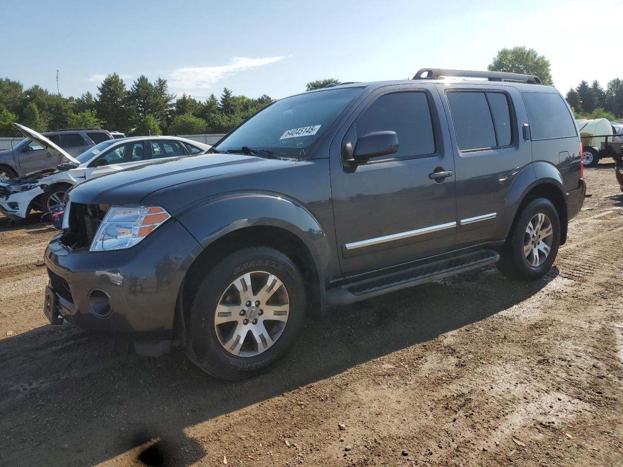 NISSAN PATHFINDER S