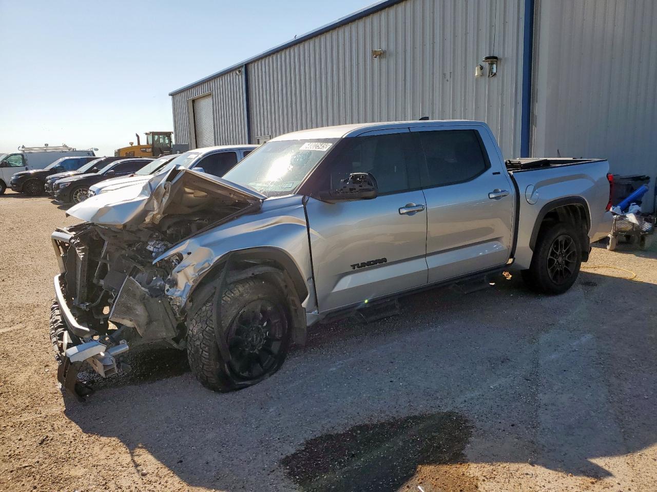 TOYOTA TUNDRA CREWMAX SR