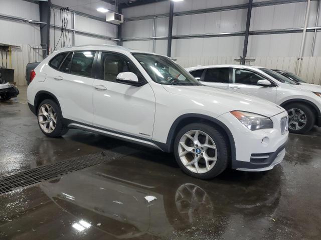 2015 BMW X1 XDRIVE2 WBAVL1C50FVY24857