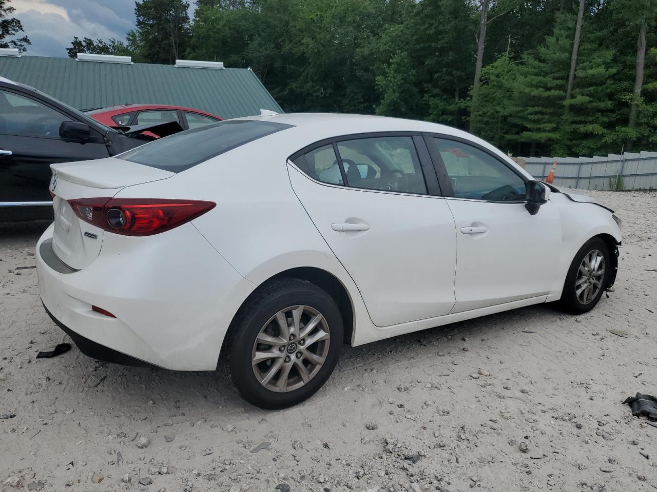 MAZDA 3 GRAND TOURING