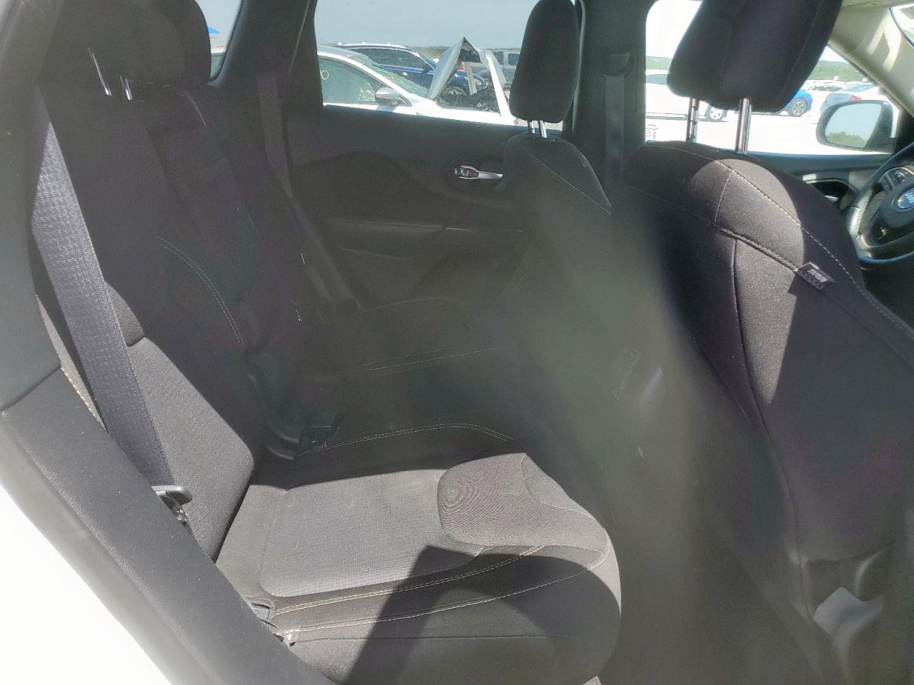 JEEP GRAND CHEROKEE LATITUDE