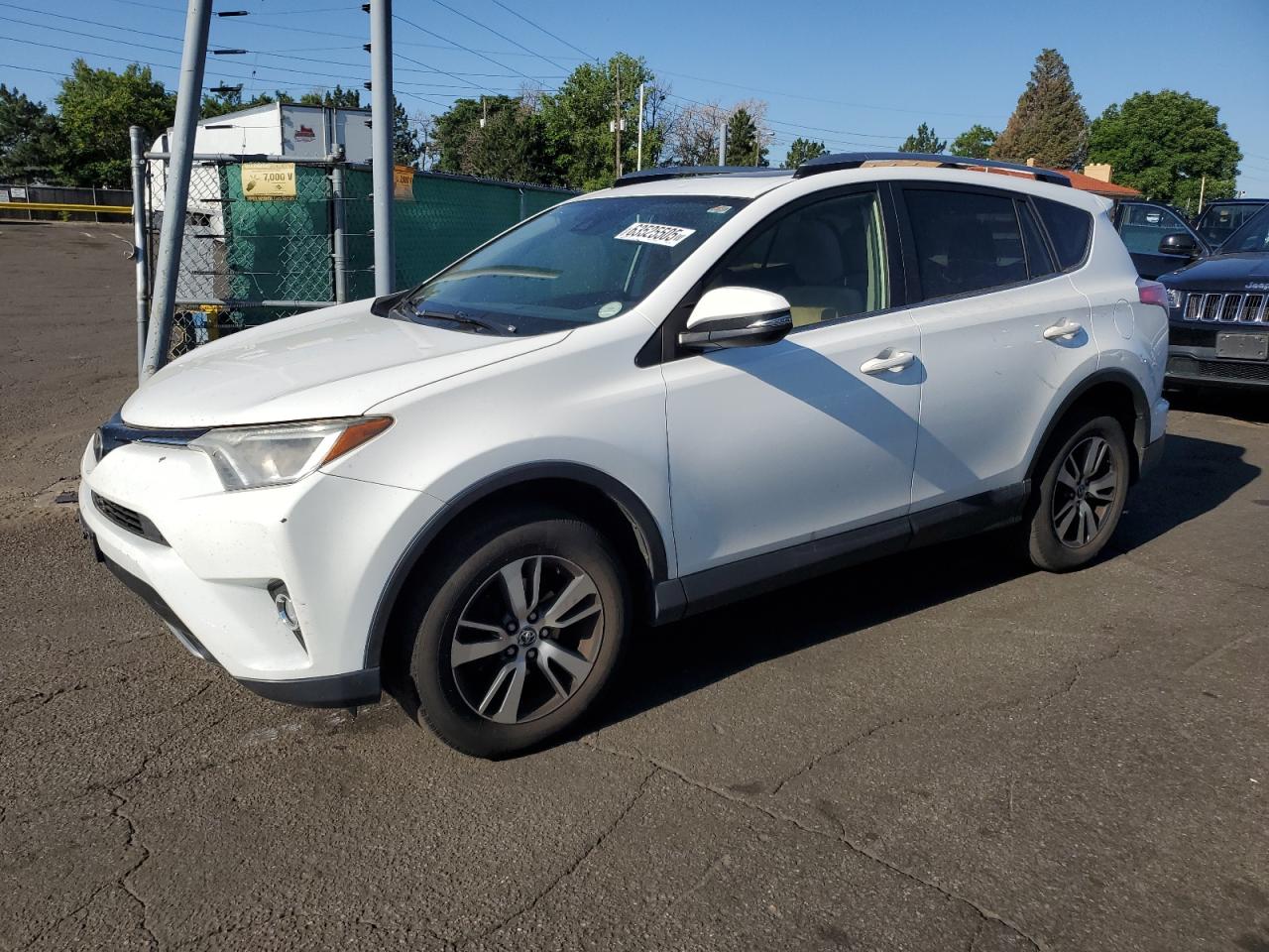 TOYOTA RAV4 XLE