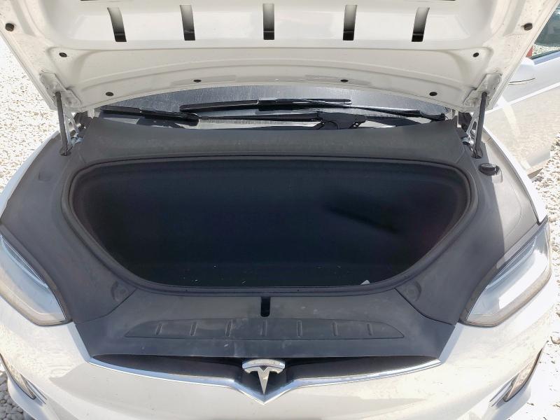 2020 TESLA MODEL X 5YJXCBE28LF268358