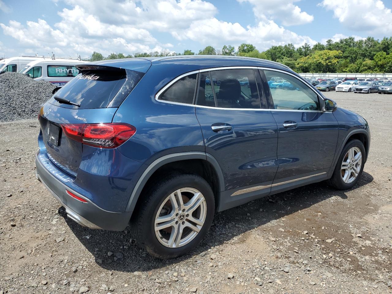 MERCEDES-BENZ GLA-CLASS 250 4MATIC