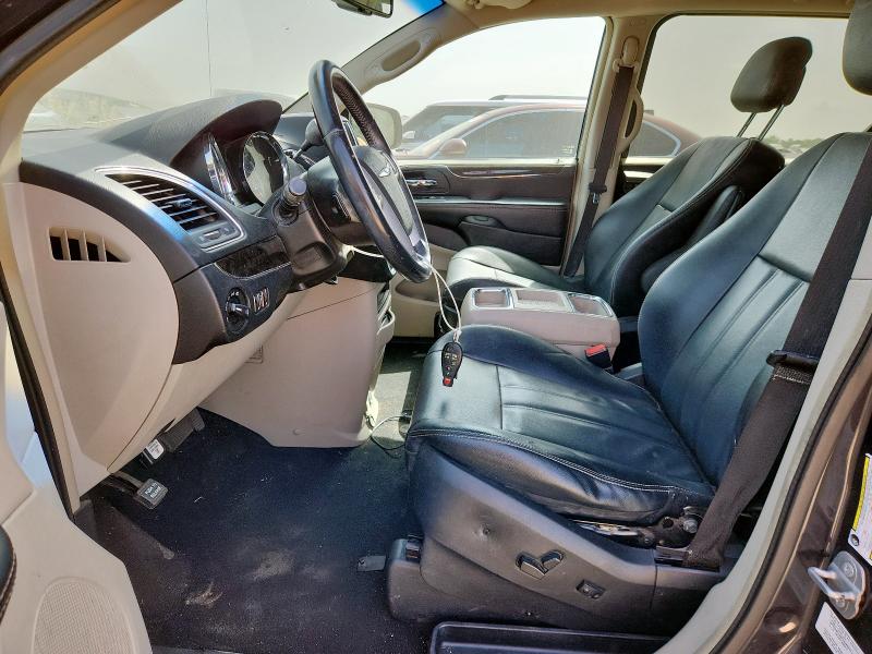 2014 CHRYSLER TOWN & COU #3284870016