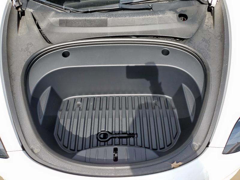 2022 TESLA MODEL 3 - 5YJ3E1EB5NF195536