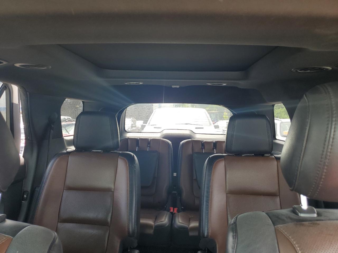 FORD EXPLORER LIMITED