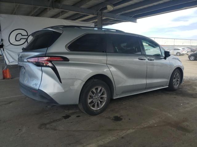 2022 TOYOTA SIENNA LE 5TDBRKEC3NS132929