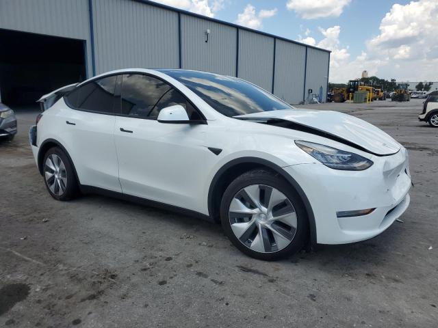 2021 TESLA MODEL Y 5YJYGAEEXMF141870