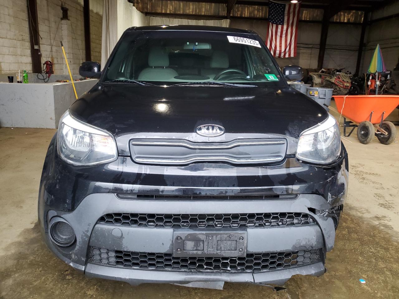 KIA SOUL