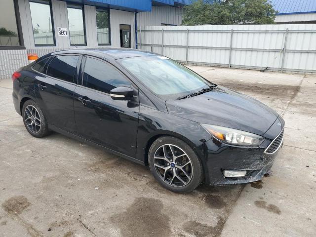 2017 FORD FOCUS SEL 1FADP3H22HL283330