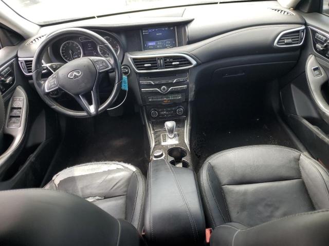 2018 INFINITI QX30 BASE SJKCH5CR6JA054151