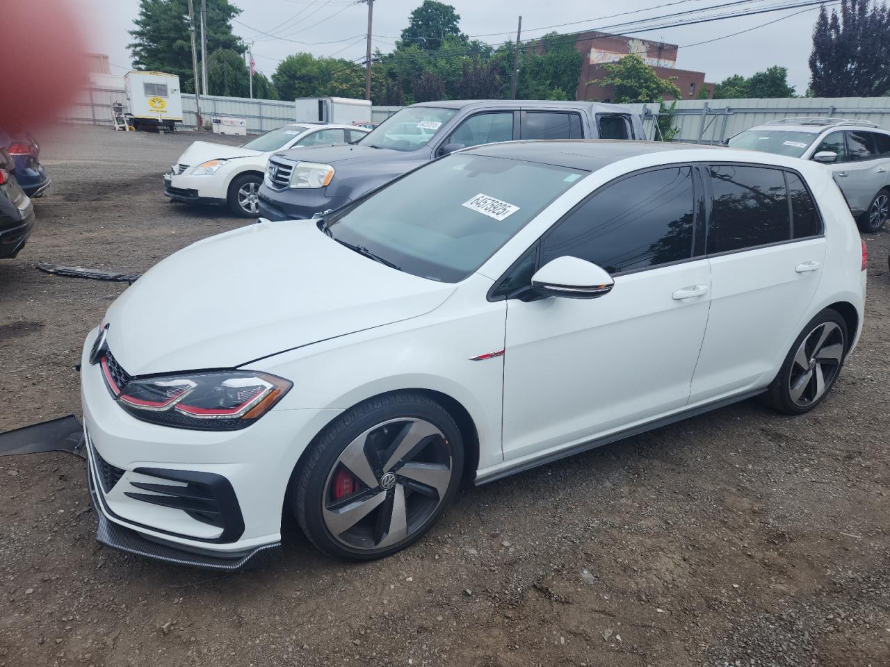 VOLKSWAGEN GOLF GTI S