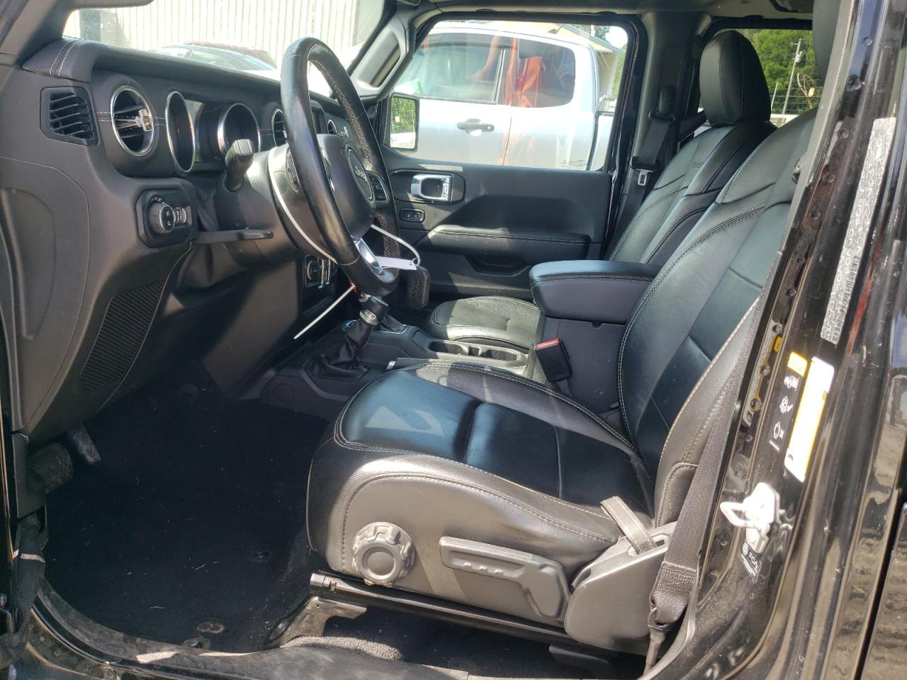 JEEP GLADIATOR OVERLAND