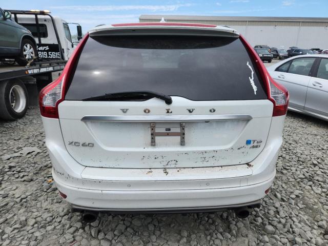 2015 VOLVO XC60 T6 R- YV4902RS4F2726901