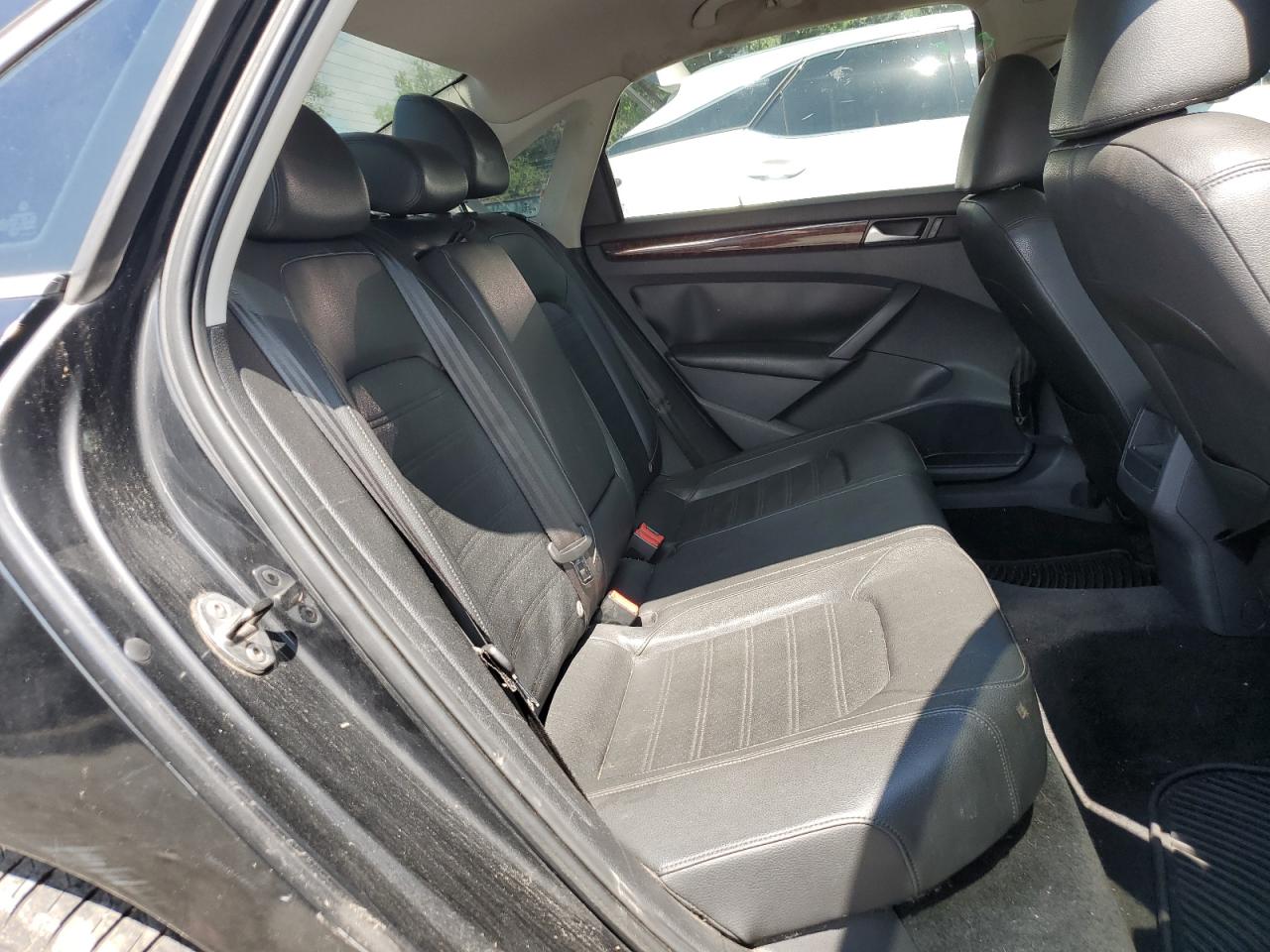 Volkswagen Passat sel 2012