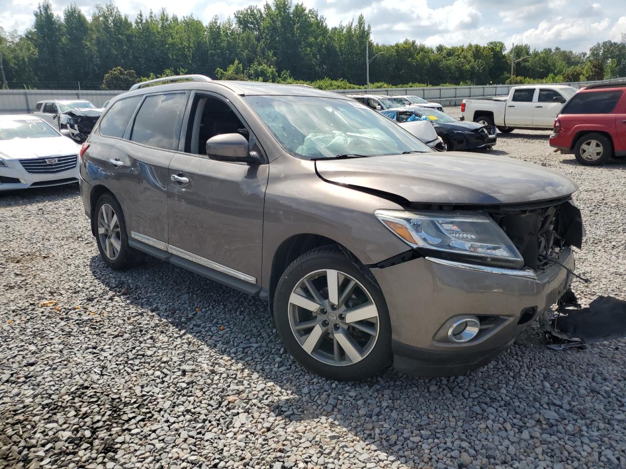 NISSAN PATHFINDER S