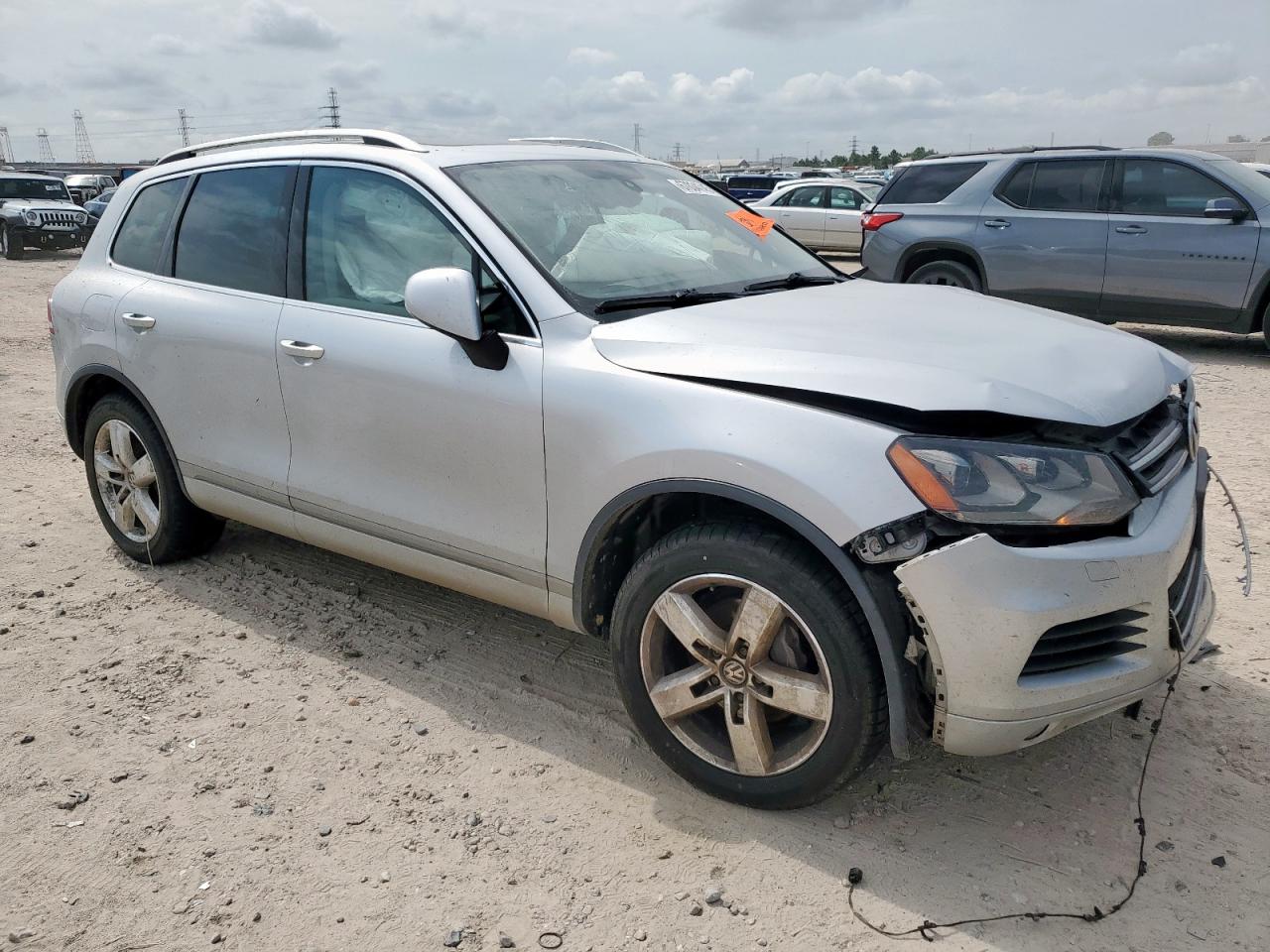 VOLKSWAGEN TOUAREG V6 TDI