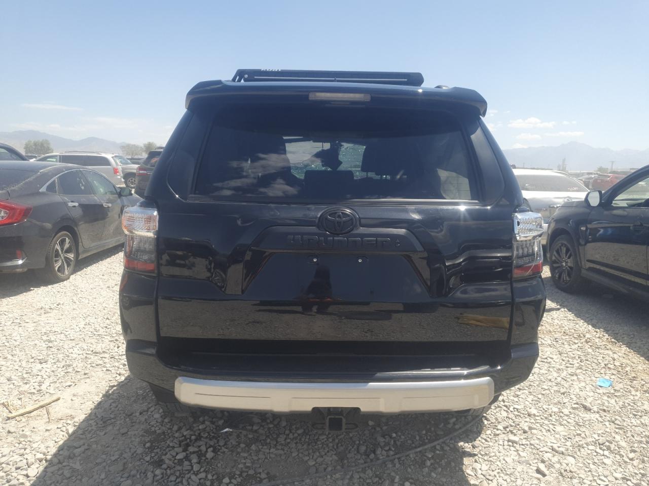 TOYOTA 4RUNNER SR5 PREMIUM