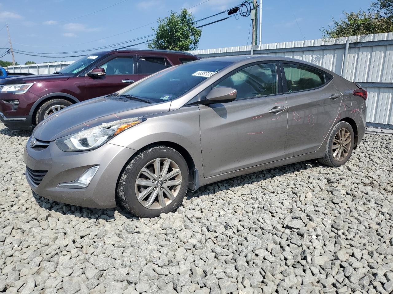 HYUNDAI ELANTRA SE
