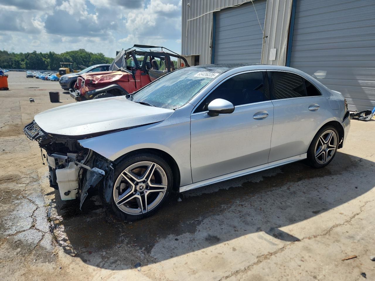 MERCEDES-BENZ A-CLASS 220 4MATIC