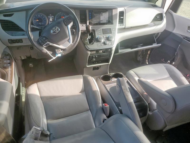 2015 TOYOTA SIENNA XLE 5TDYK3DC2FS664759
