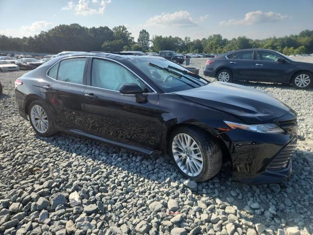 2020 TOYOTA CAMRY XLE - 4T1F11AK6LU889649